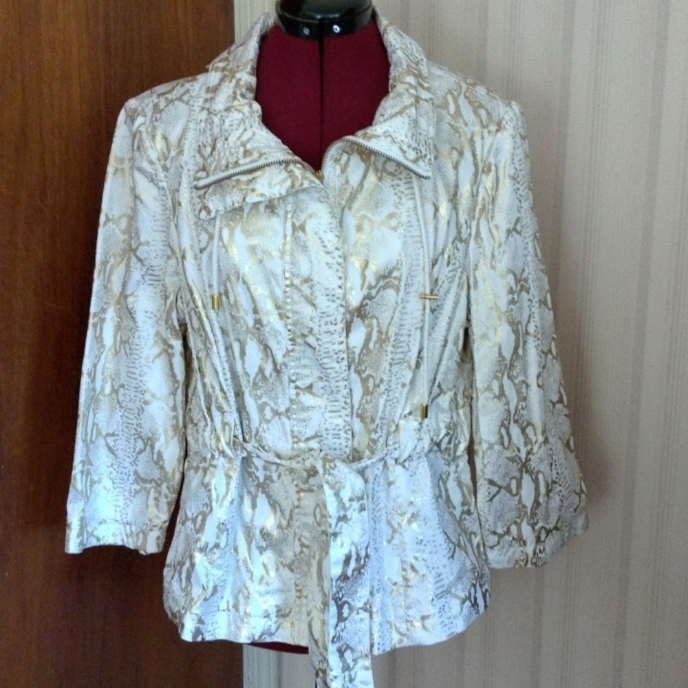 BERER zip up jacket with 3/4 length sleeves size L